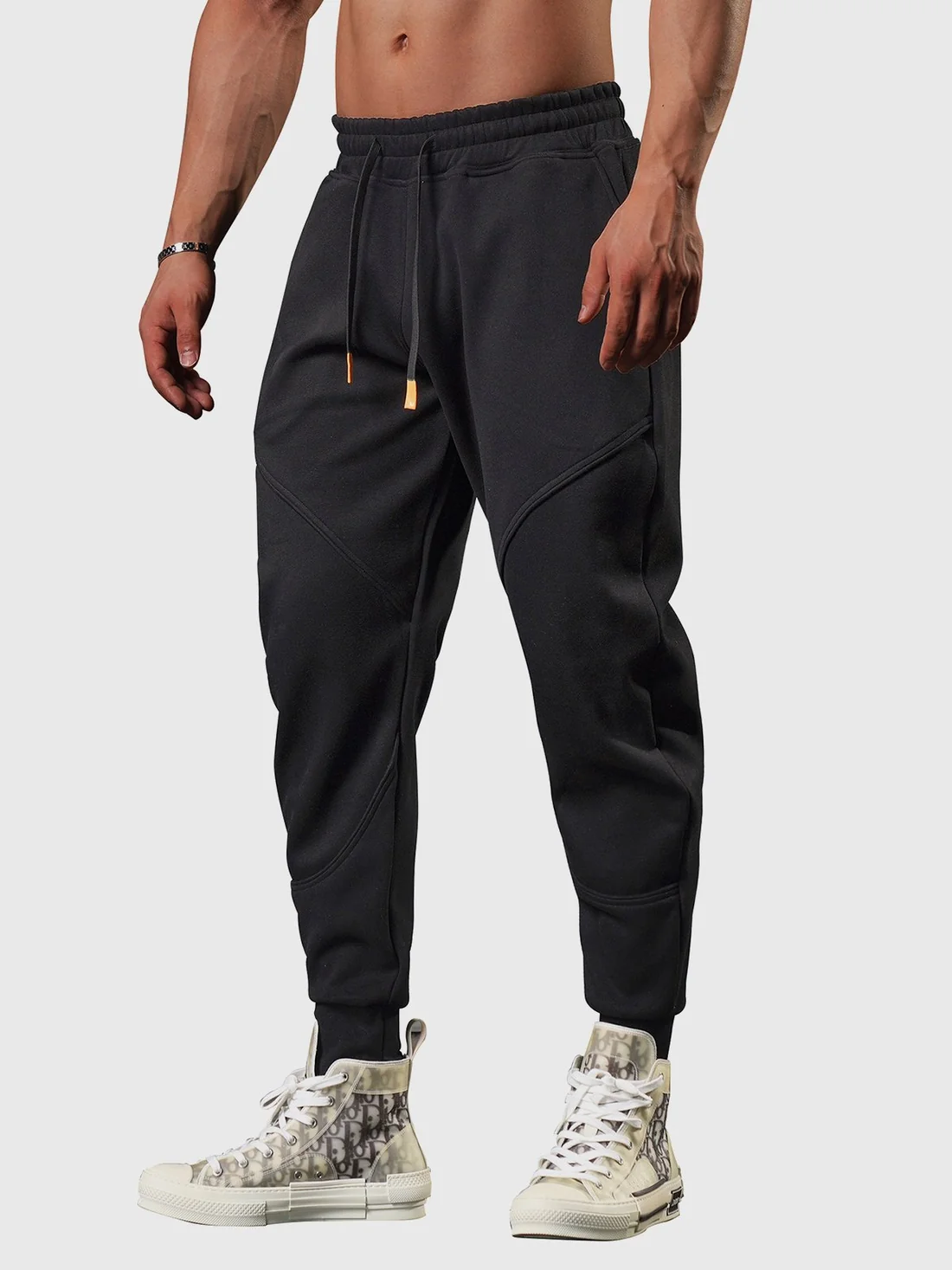 Motion Tapered Performance Jogger